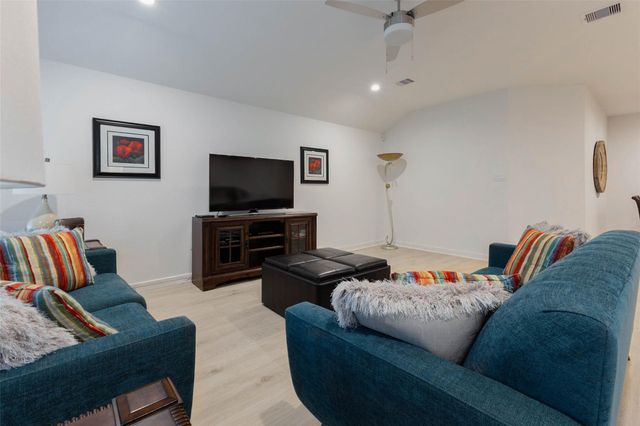 30502 White Cliff Court, Fulshear, TX 77441