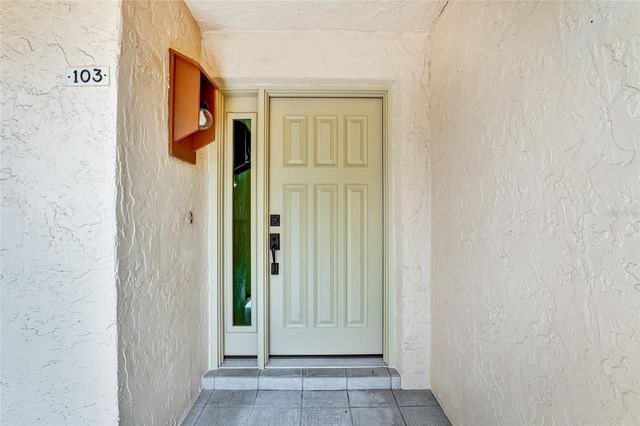 8107 BARDMOOR PLACE 103, Seminole, FL 33777