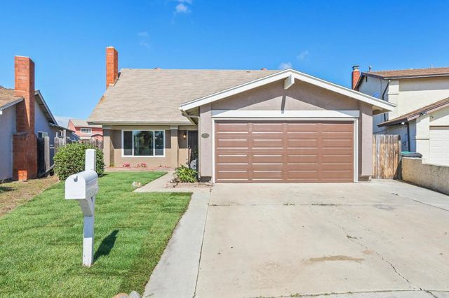 1756 Via del Tanido, San Ysidro, CA 92173