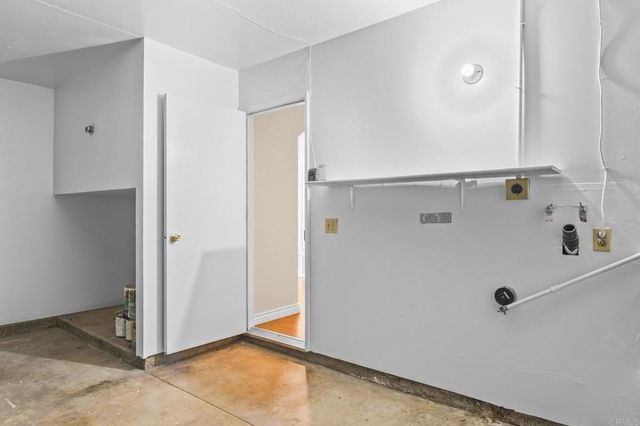 1756 Via del Tanido, San Ysidro, CA 92173