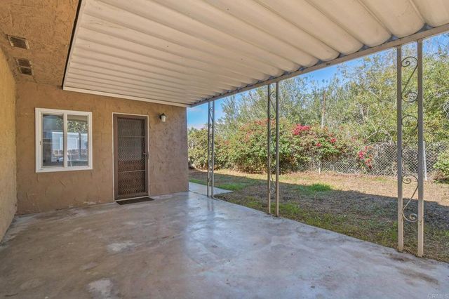 1756 Via del Tanido, San Ysidro, CA 92173