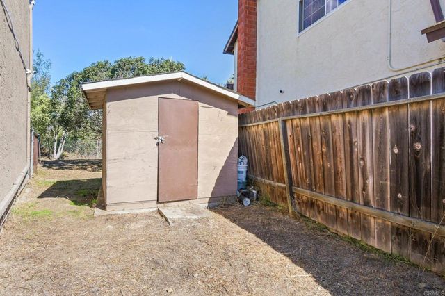 1756 Via del Tanido, San Ysidro, CA 92173