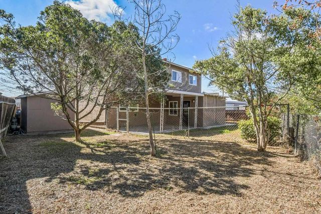 1756 Via del Tanido, San Ysidro, CA 92173