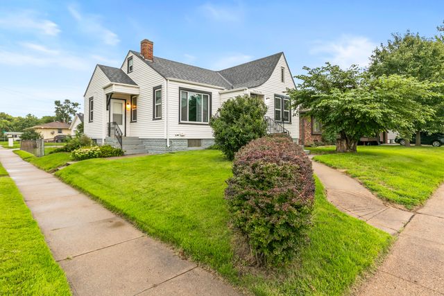 3460 8TH Avenue, Council Bluffs, IA 51501