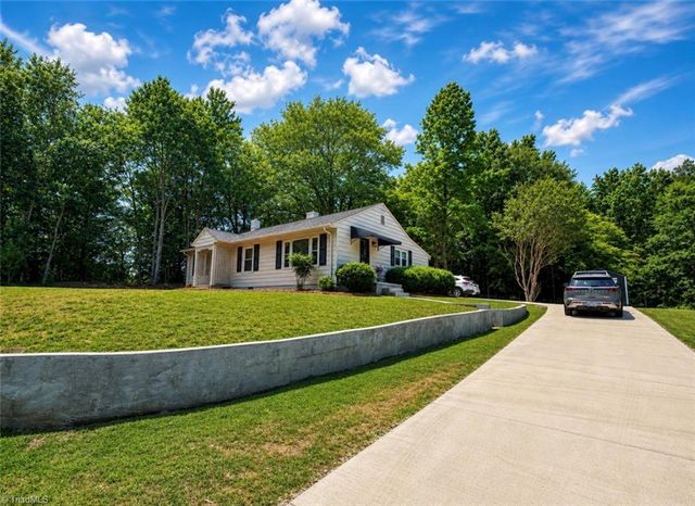 1416 Perryman Road, Lexington, NC 27292