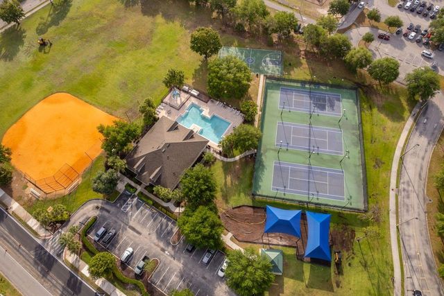 9330 MARSH OAKS COURT, Orlando, FL 32832