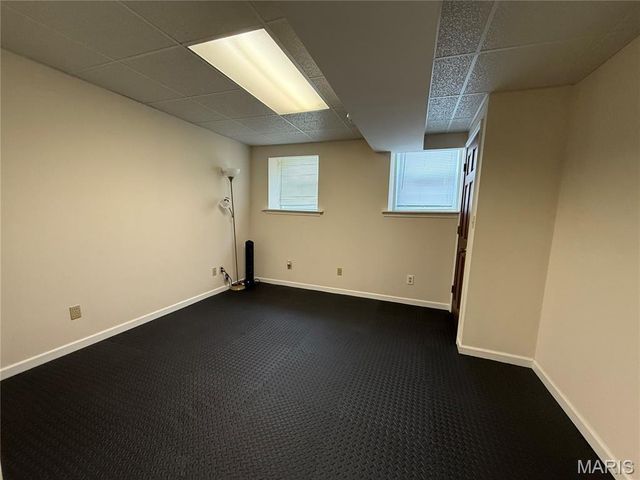 2840 Dalton Avenue, St Louis, MO 63139