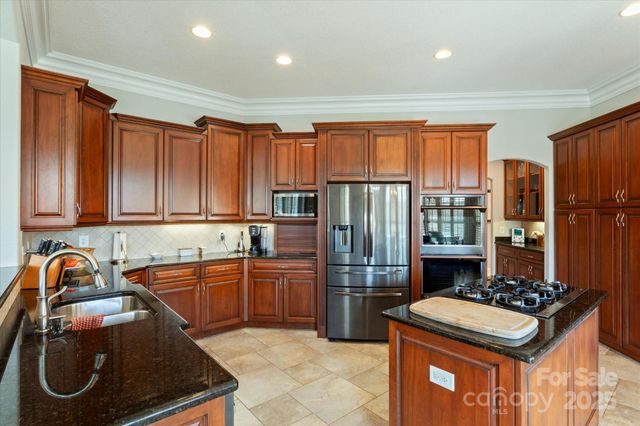 733 Plantation Drive Extension, Rutherfordton, NC 28139