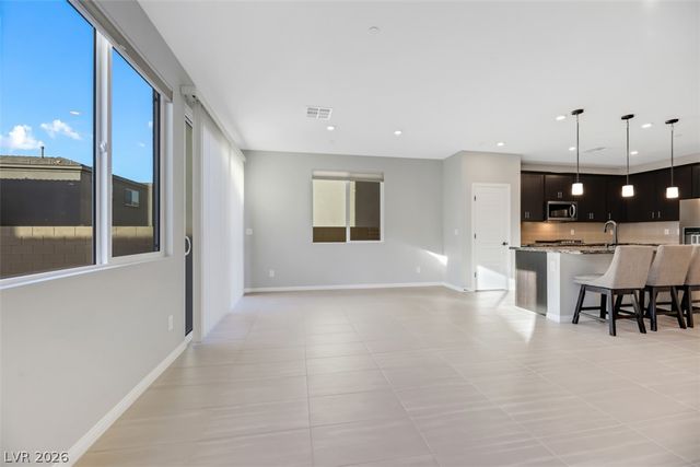 863 Greenspire, Henderson, NV 89011