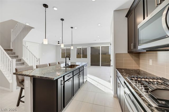 863 Greenspire, Henderson, NV 89011