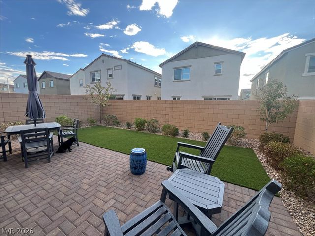 863 Greenspire, Henderson, NV 89011
