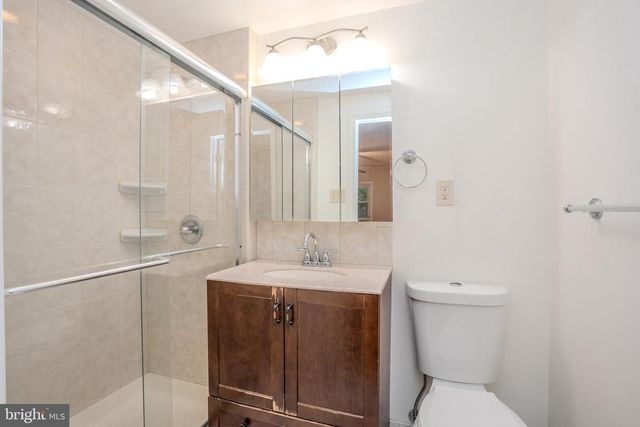 318 OAK LN, Princeton Junction, NJ 08550