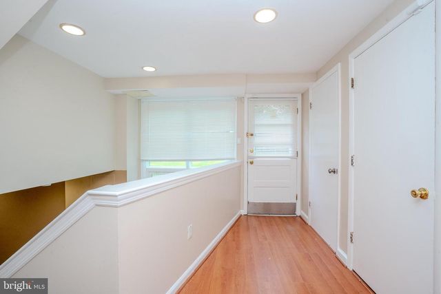 318 OAK LN, Princeton Junction, NJ 08550
