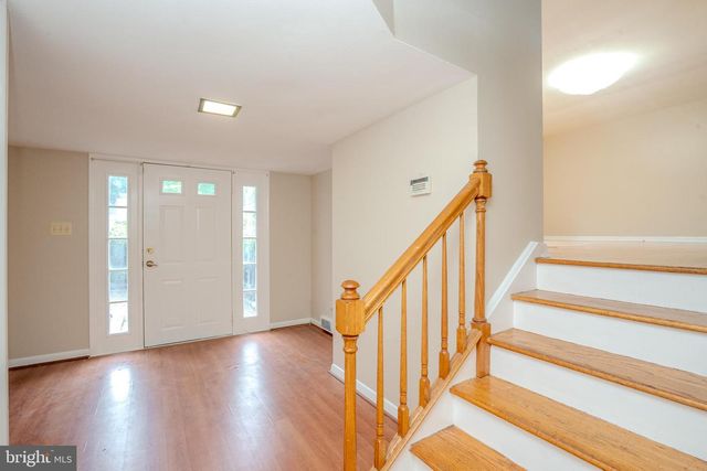318 OAK LN, Princeton Junction, NJ 08550