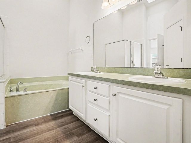 7242 MINIPPI DRIVE, Orlando, FL 32818