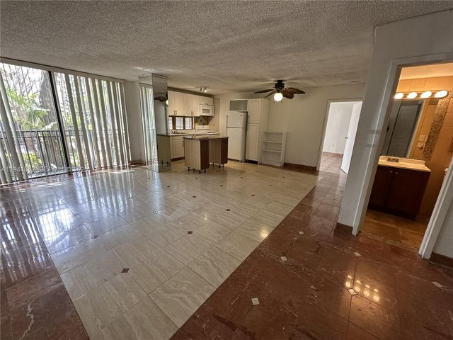 17021 N Bay Road 116, Sunny Isles Beach, FL 33160