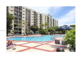 17021 N Bay Road 116, Sunny Isles Beach, FL 33160