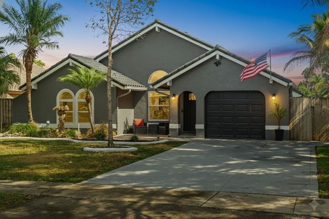 2822 NW 111th Avenue, Sunrise, FL 33322