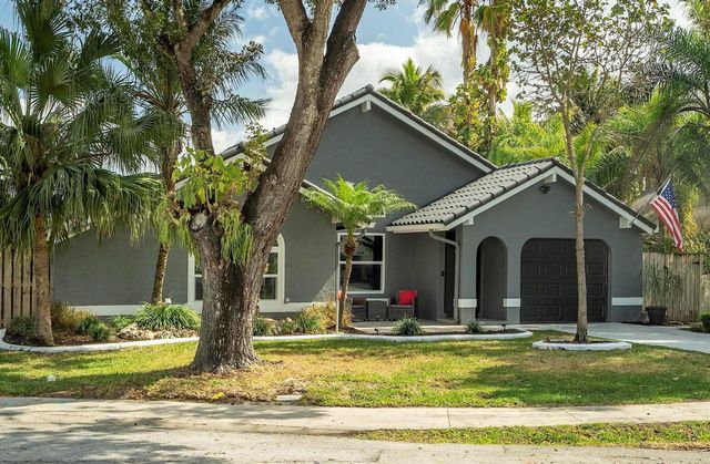 2822 NW 111th Avenue, Sunrise, FL 33322