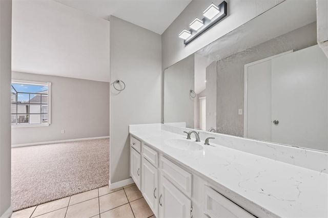 9809 Richmond Avenue E14, Houston, TX 77042