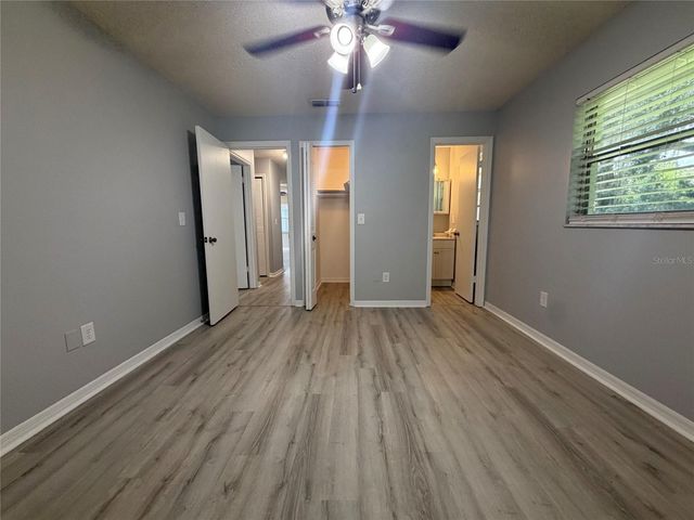 317 S LAKEVIEW AVENUE, Winter Garden, FL 34787