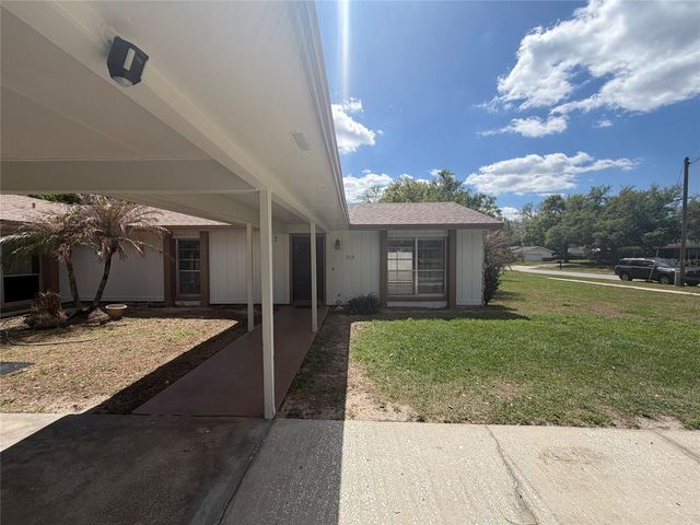 317 S LAKEVIEW AVENUE, Winter Garden, FL 34787