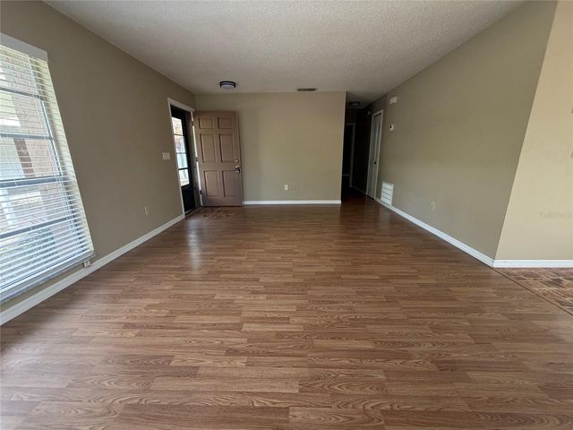 317 S LAKEVIEW AVENUE, Winter Garden, FL 34787