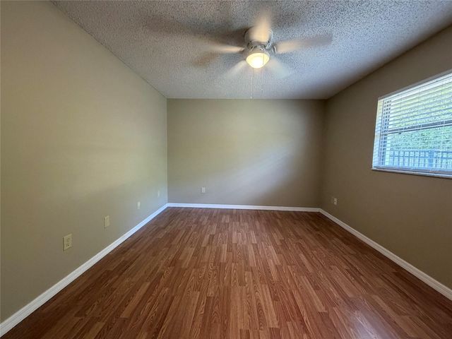 317 S LAKEVIEW AVENUE, Winter Garden, FL 34787