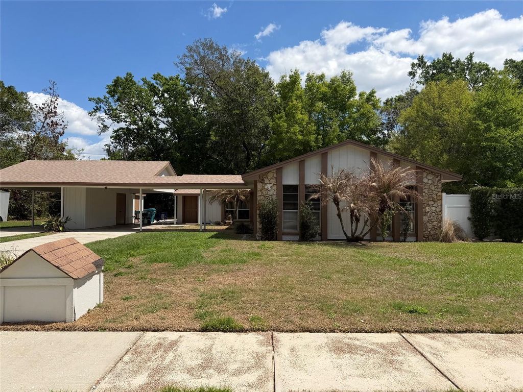 317 S LAKEVIEW AVENUE, Winter Garden, FL 34787