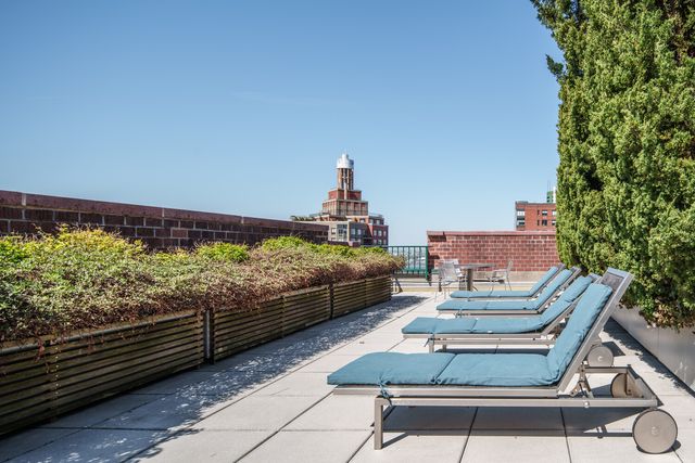 225 Rector Pl Apt 19A, New York City, NY 10280