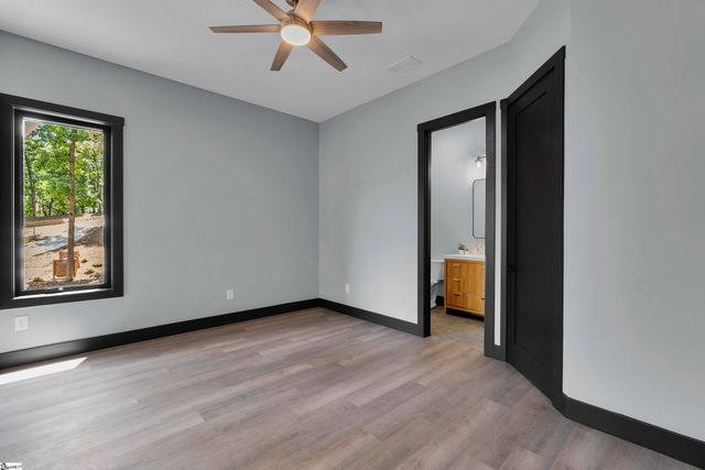 4014 Hardwood Pointe Drive, West Union, SC 29696