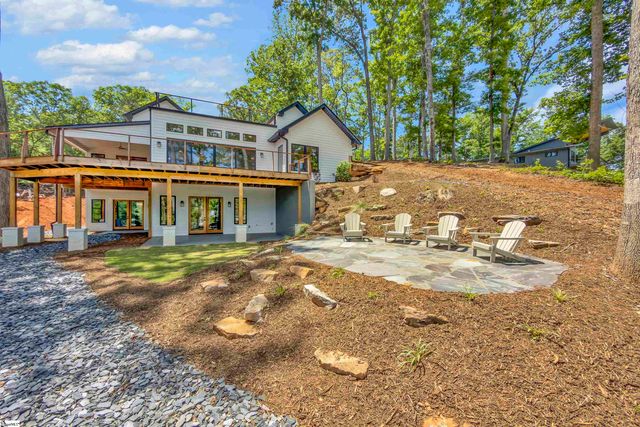 4014 Hardwood Pointe Drive, West Union, SC 29696