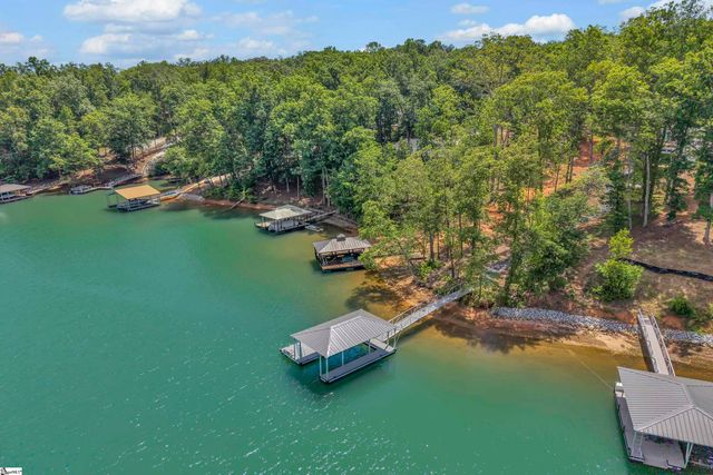 4014 Hardwood Pointe Drive, West Union, SC 29696