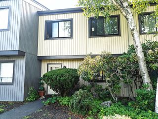 1807 Holly Walk, Poughkeepsie, NY 12603