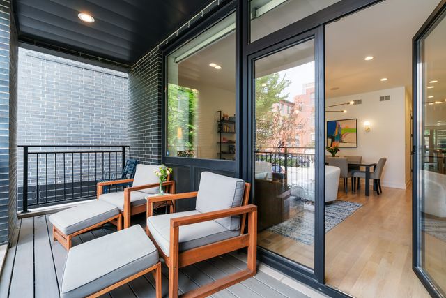 1459 W Superior Street 1E, Chicago, IL 60642