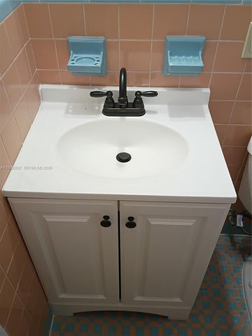 235 83rd St 4, Miami Beach, FL 33141