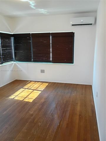 235 83rd St 4, Miami Beach, FL 33141