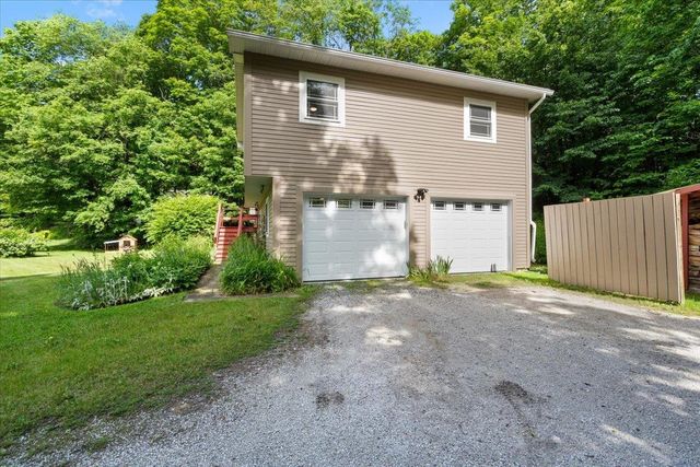 80 Phoenix Circle, Richmond, VT 05477