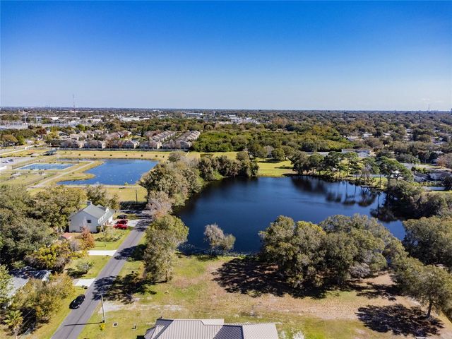 5750 60TH AVENUE N, St Petersburg, FL 33709