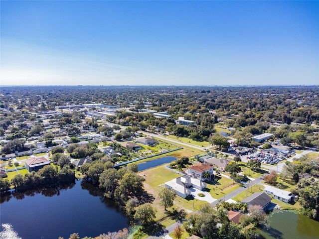 5750 60TH AVENUE N, St Petersburg, FL 33709