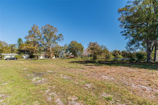 5750 60TH AVENUE N, St Petersburg, FL 33709