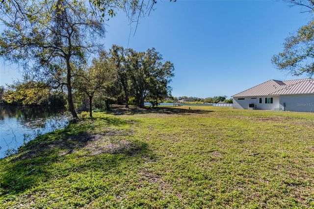 5750 60TH AVENUE N, St Petersburg, FL 33709