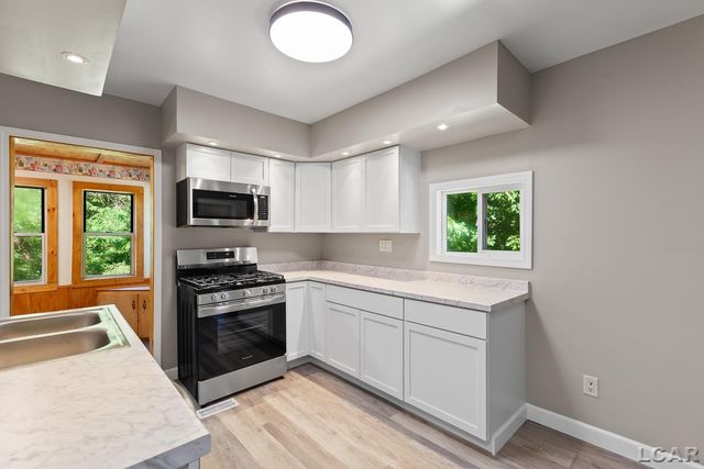 120 Sherman Street, Brooklyn, MI 49286