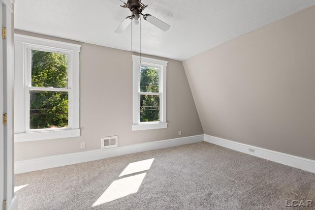 120 Sherman Street, Brooklyn, MI 49286