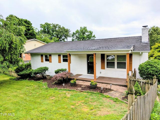 4510 Ronald Drive, Kingsport, TN 37664