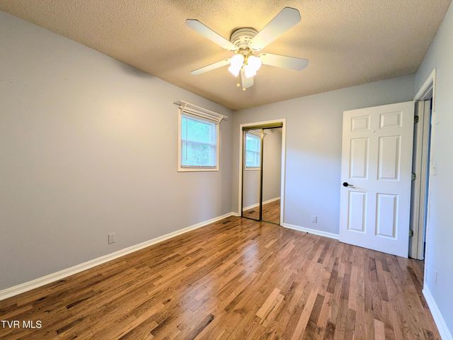 4510 Ronald Drive, Kingsport, TN 37664