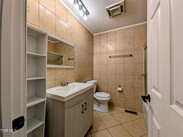 4510 Ronald Drive, Kingsport, TN 37664