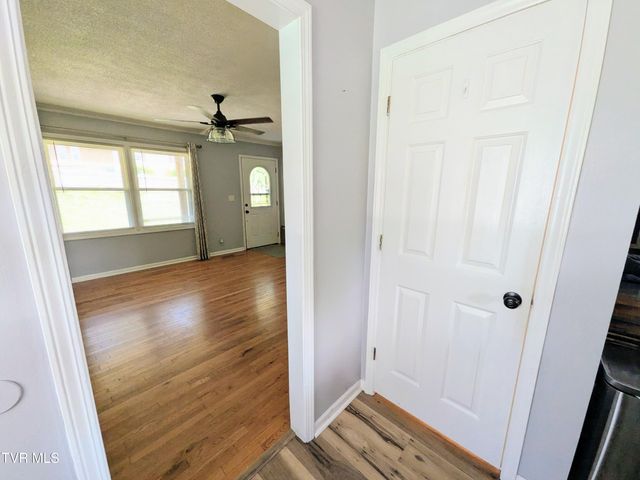 4510 Ronald Drive, Kingsport, TN 37664