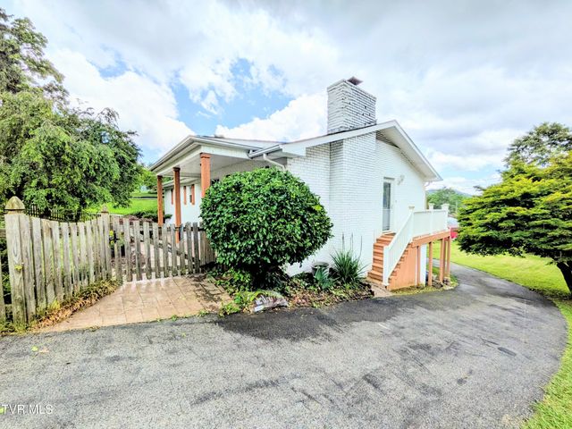 4510 Ronald Drive, Kingsport, TN 37664