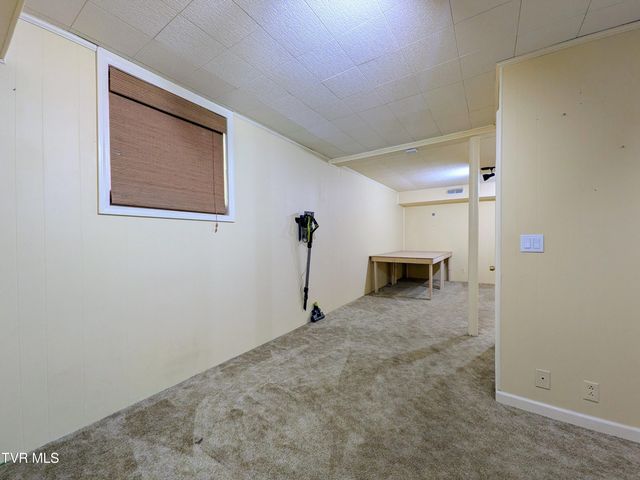4510 Ronald Drive, Kingsport, TN 37664